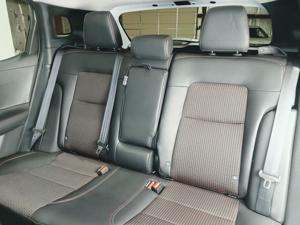 2025 Nissan Kicks SR AWD - Photo 15