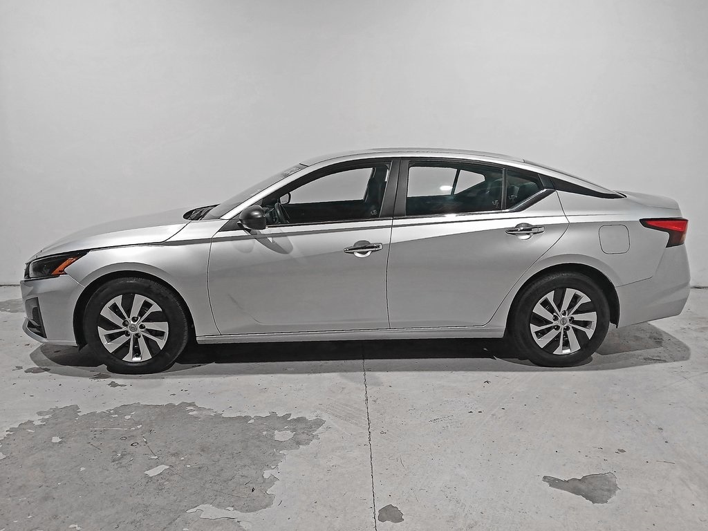 Used 2024 Nissan Altima 2.5 S Sedan