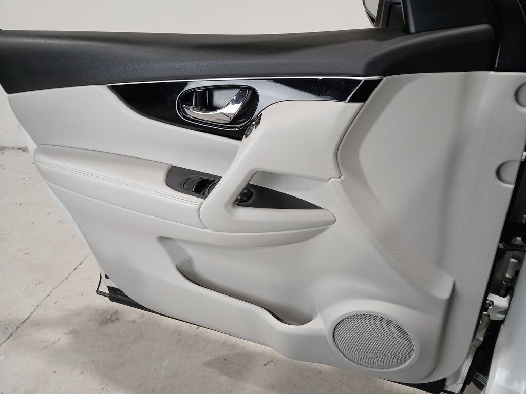 2018 NISSAN ROGUE SPORT - Image 33