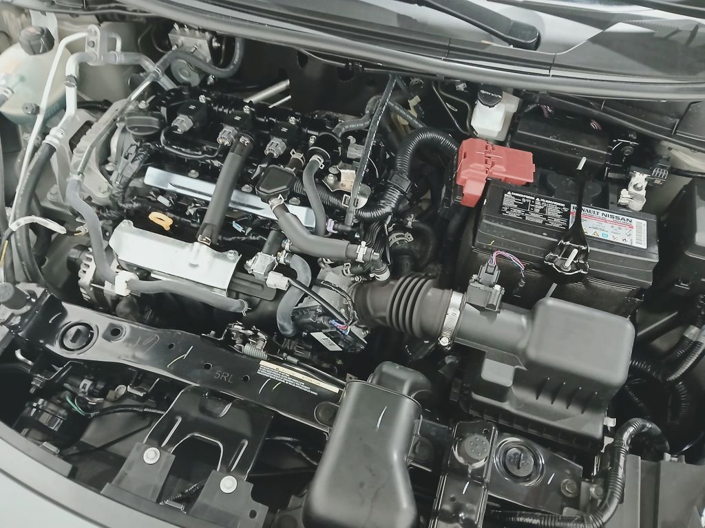 2025 Nissan Versa Sedan SV - Photo 27