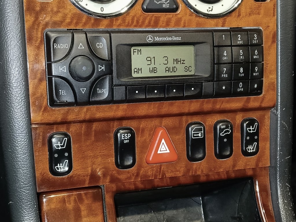 2003 MERCEDES-BENZ SLK-CLASS - Image 17