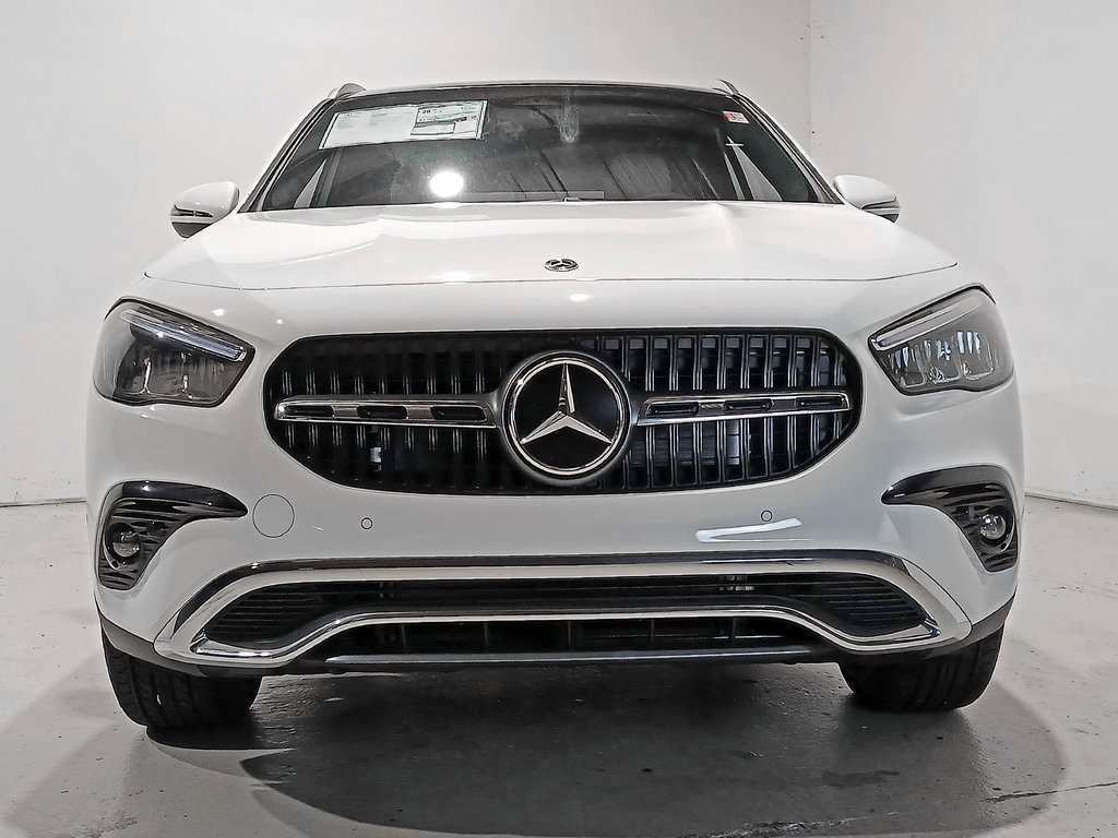 2026 Mercedes Benz GLA 250 4MATIC photo 2