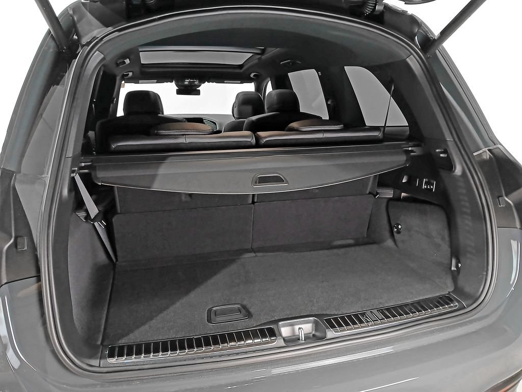 2026 Mercedes-Benz GLS Base - Photo 9