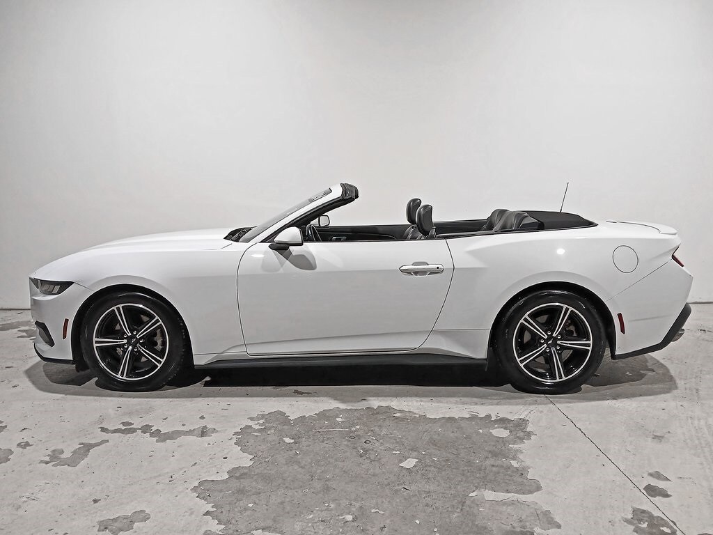 2024 FORD MUSTANG - Image 4