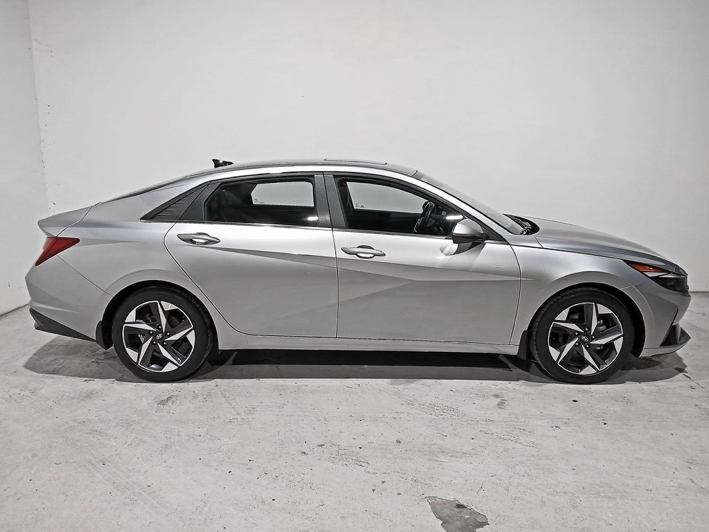 2023 HYUNDAI ELANTRA - Image 7
