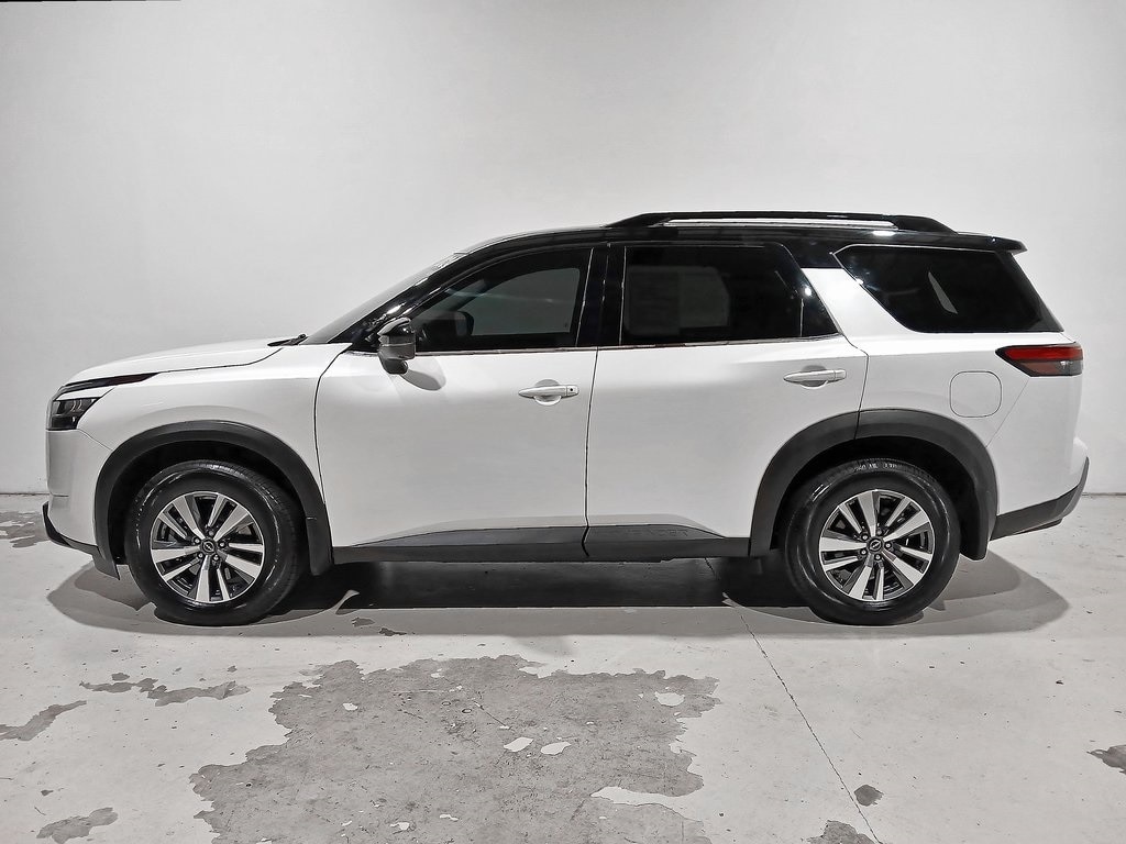Used 2024 Nissan Pathfinder SL SUV