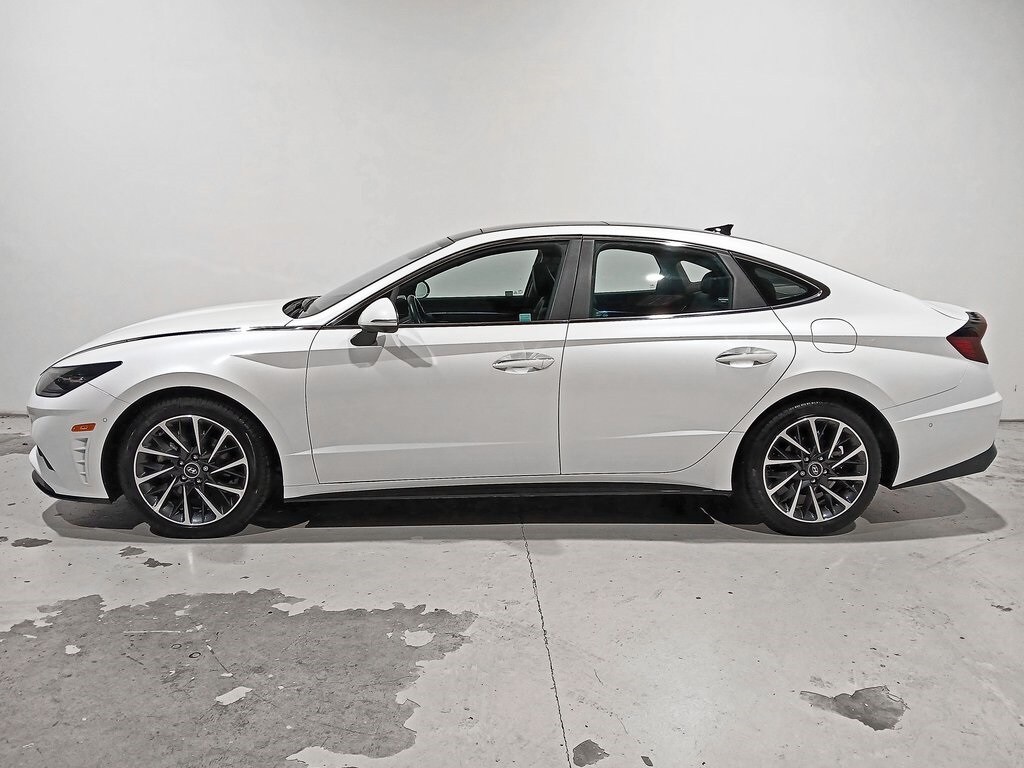 Used 2022 Hyundai Sonata Limited Sedan