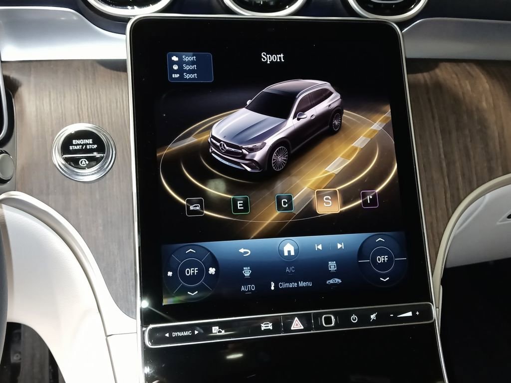 2026 Mercedes-Benz GLC Base - Photo 27