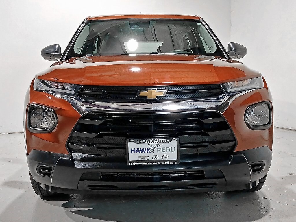 2021 Chevrolet Trailblazer LS photo 2