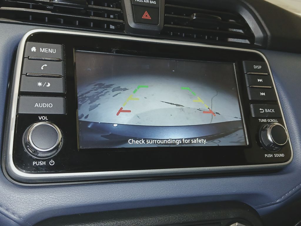 2025 Nissan Versa Sedan SV - Photo 22