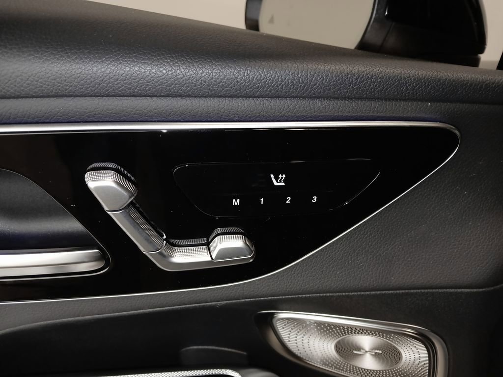2026 Mercedes-Benz GLC Base - Photo 16
