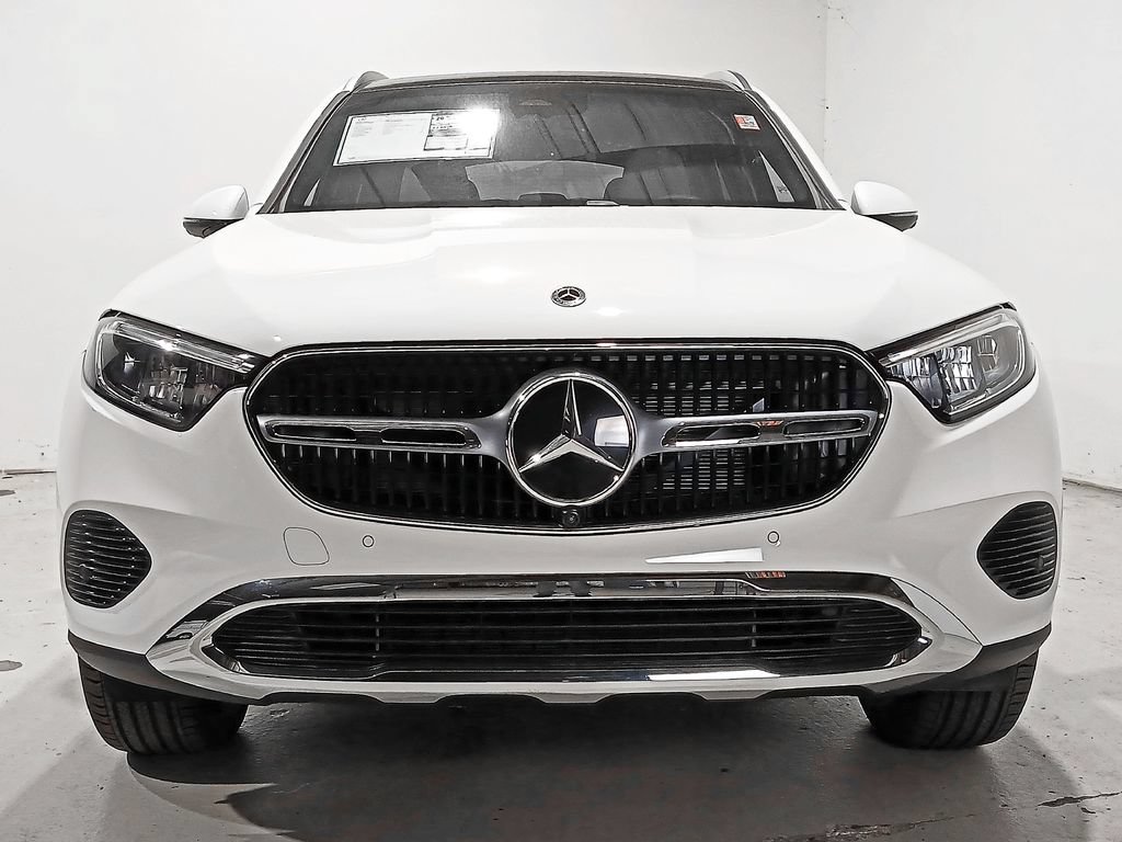 2026 Mercedes-Benz GLC Base - Photo 2