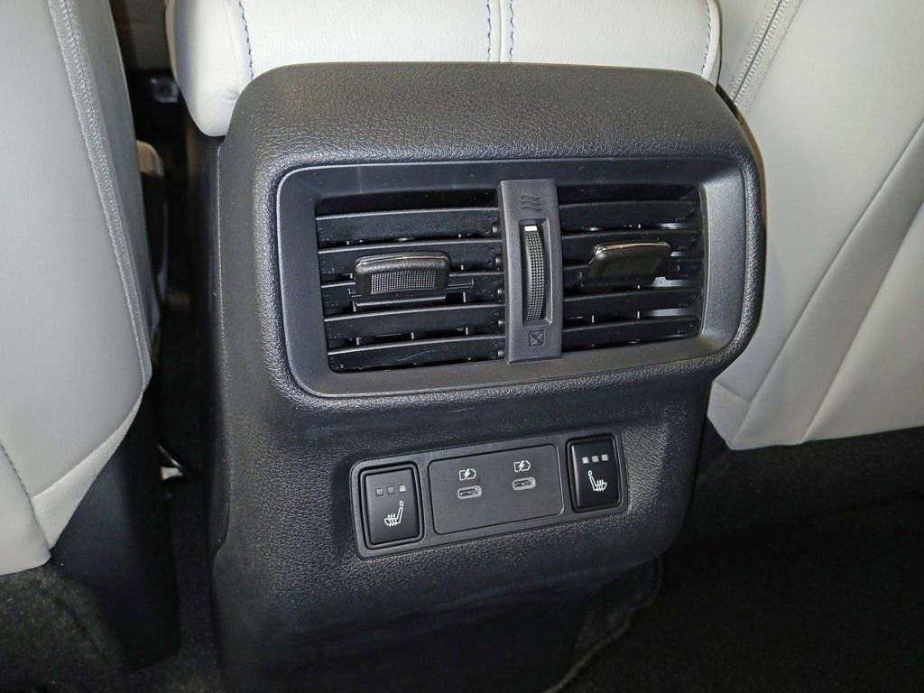 2026 Nissan Murano Platinum - Photo 16