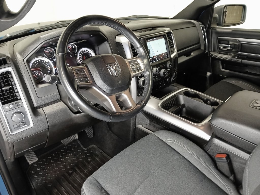 2023 RAM 1500 - Image 14