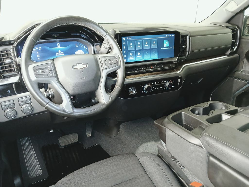 2024 Chevrolet Silverado 1500 LT - Photo 7