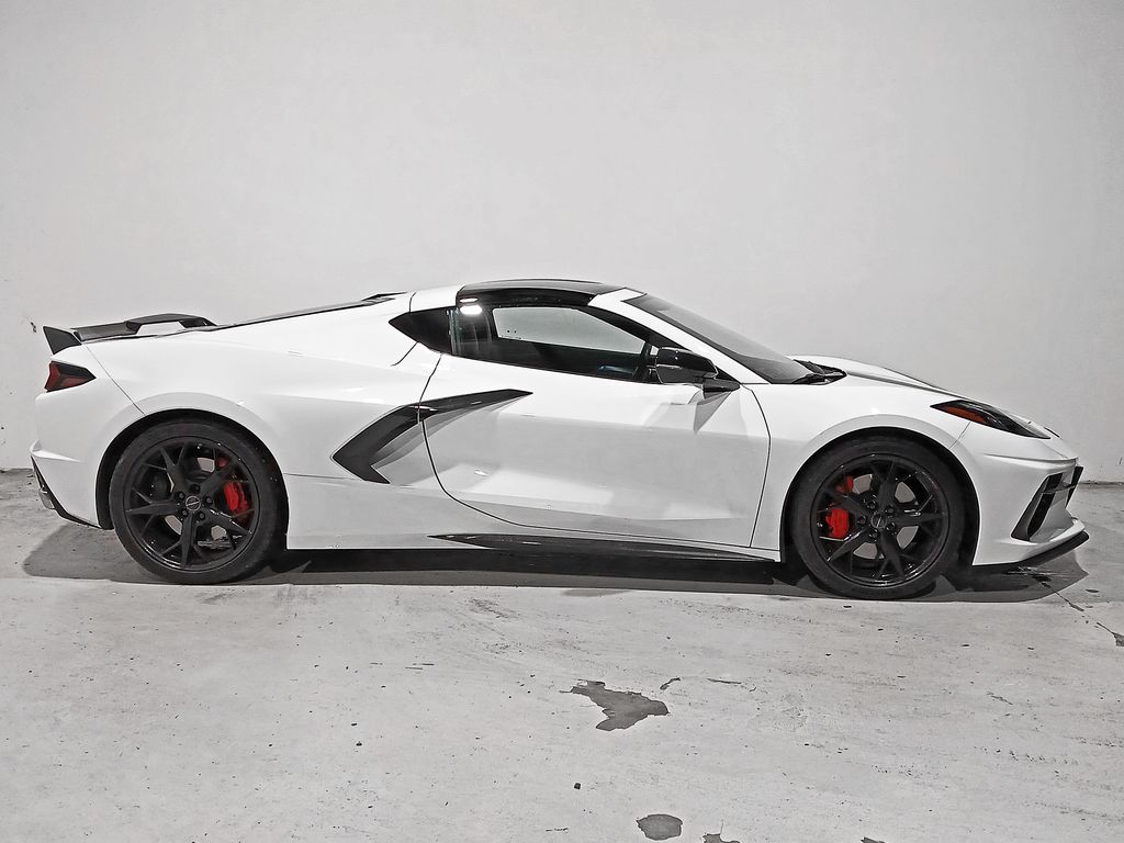2020 Chevrolet Corvette 3LT - Photo 7