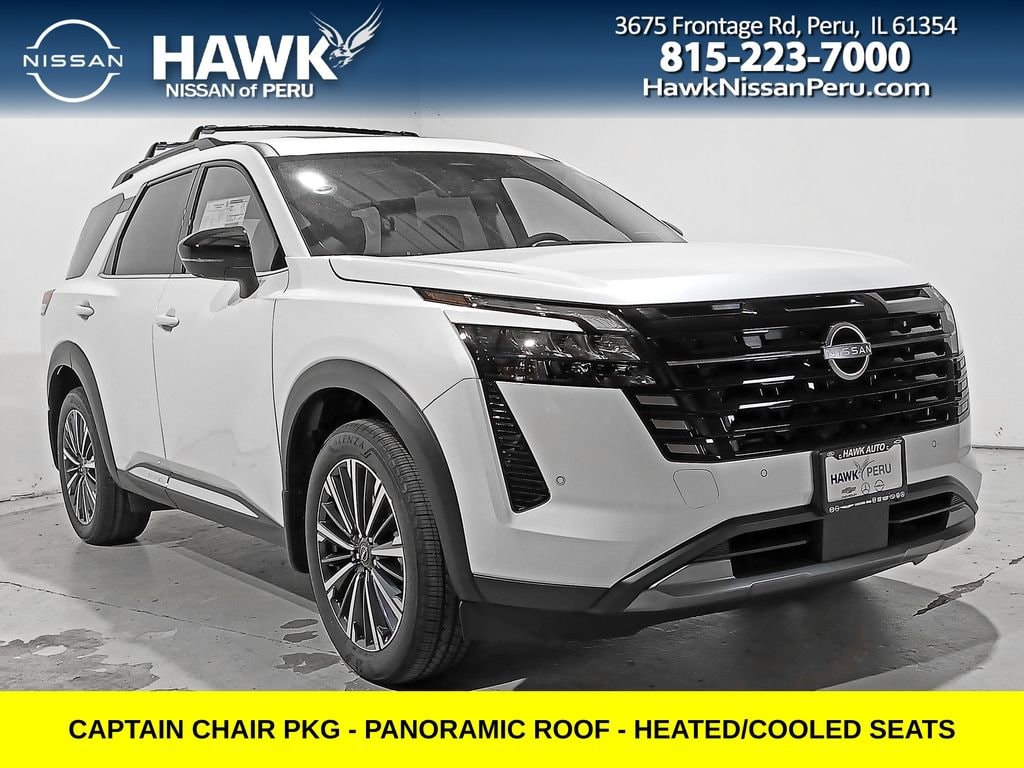 2026 Nissan Pathfinder Platinum 4WD's photo