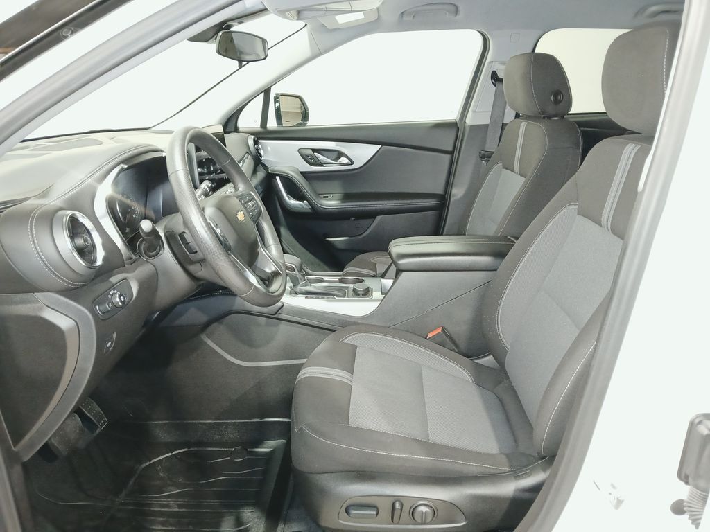 2024 Chevrolet Blazer 2LT - Photo 10