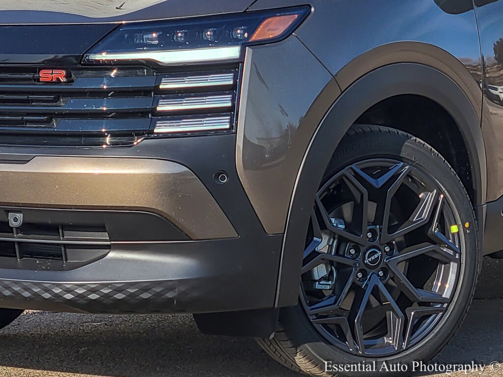 New 2026 Nissan Kicks SR SR FWD