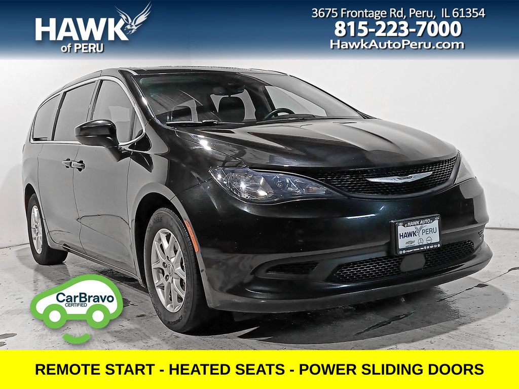 2023 Chrysler Voyager LX