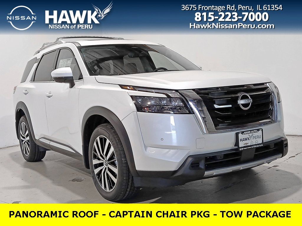 2025 Nissan Pathfinder Platinum 4WD 