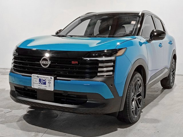 2025 Nissan Kicks SR photo 2