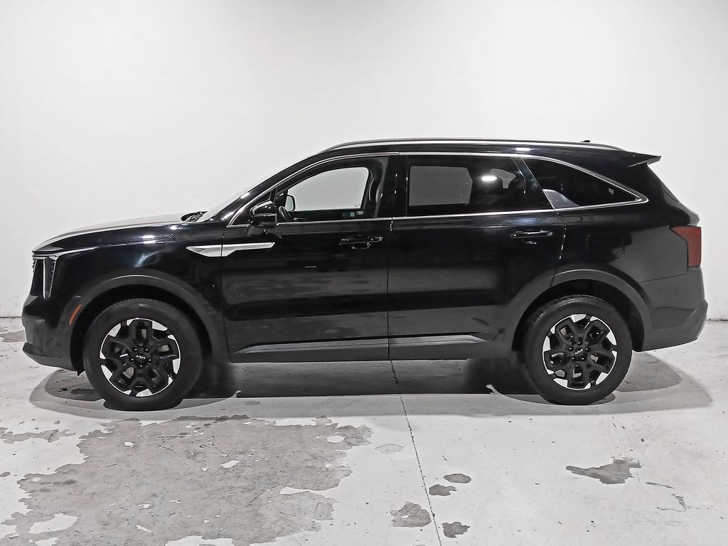Used 2024 Kia Sorento S SUV
