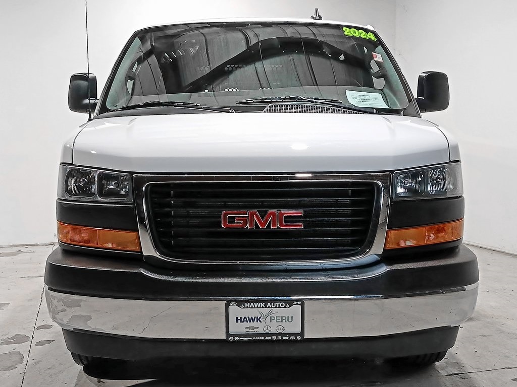 2024 GMC SAVANA - Image 2