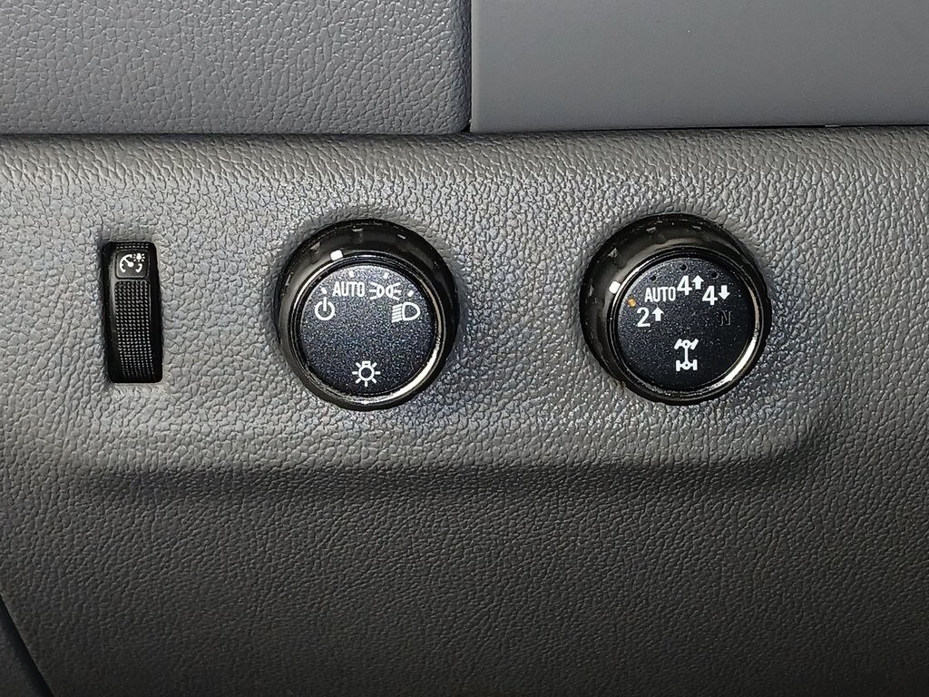 2021 GMC CANYON - Image 17