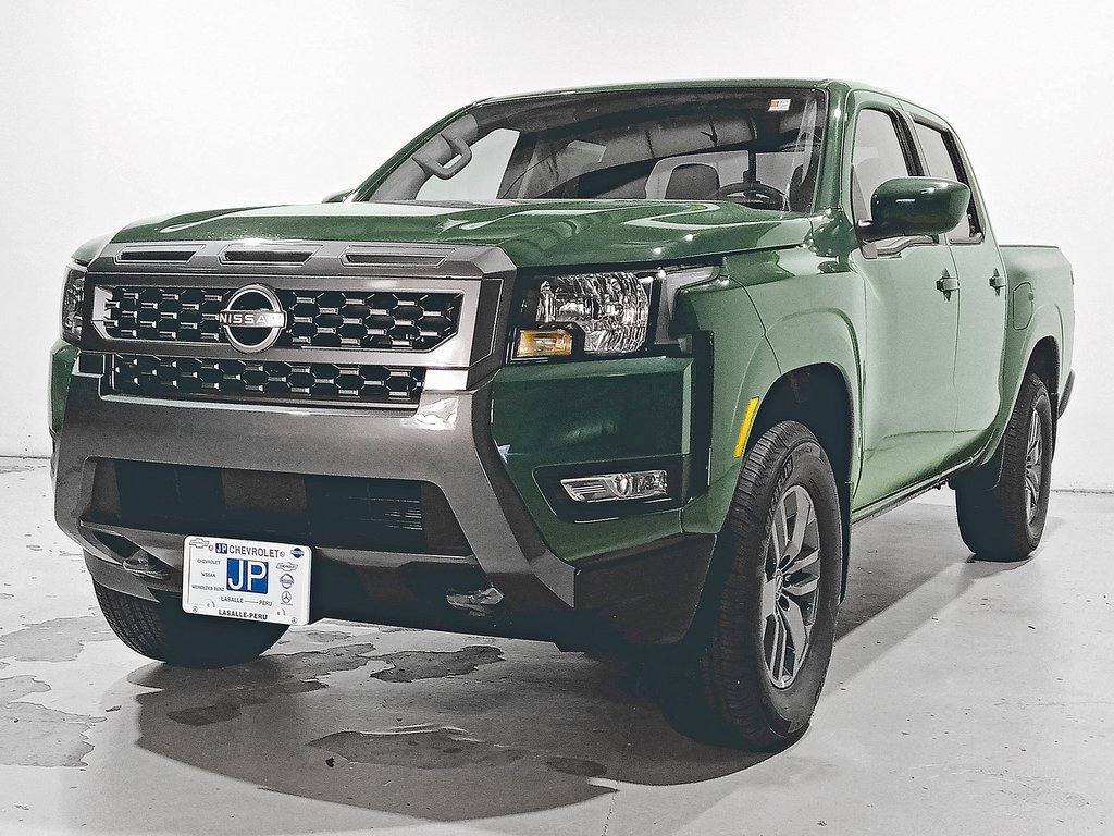 2026 Nissan Frontier SV photo 2