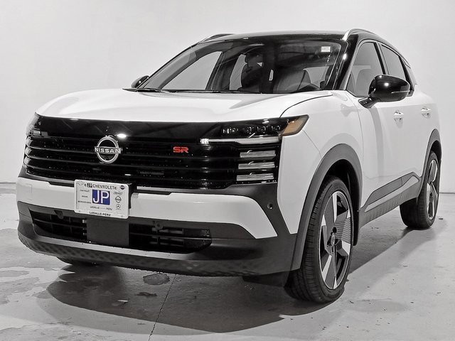 2025 Nissan Kicks SR photo 2
