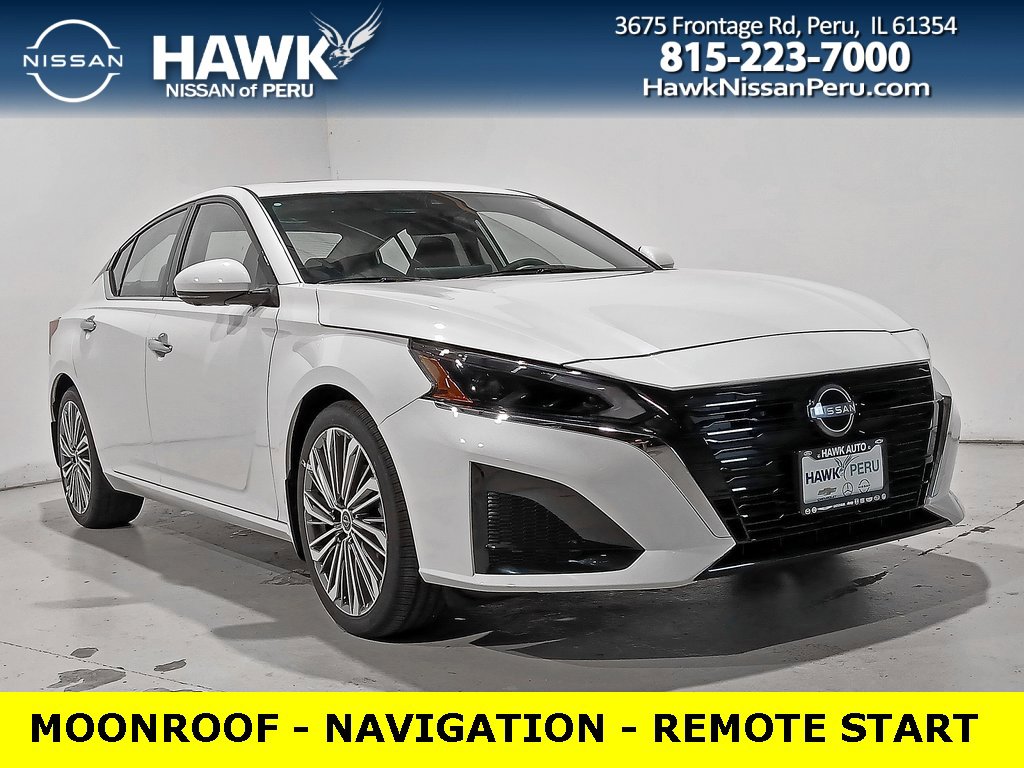 2025 Nissan Altima SL FWD 