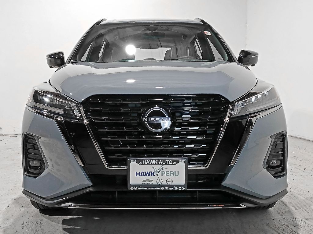 Used 2024 Nissan Kicks SR SUV