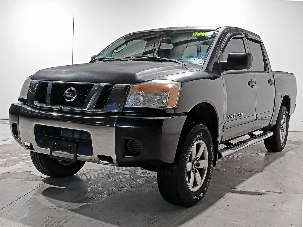 Used 2010 Nissan Titan SE Truck