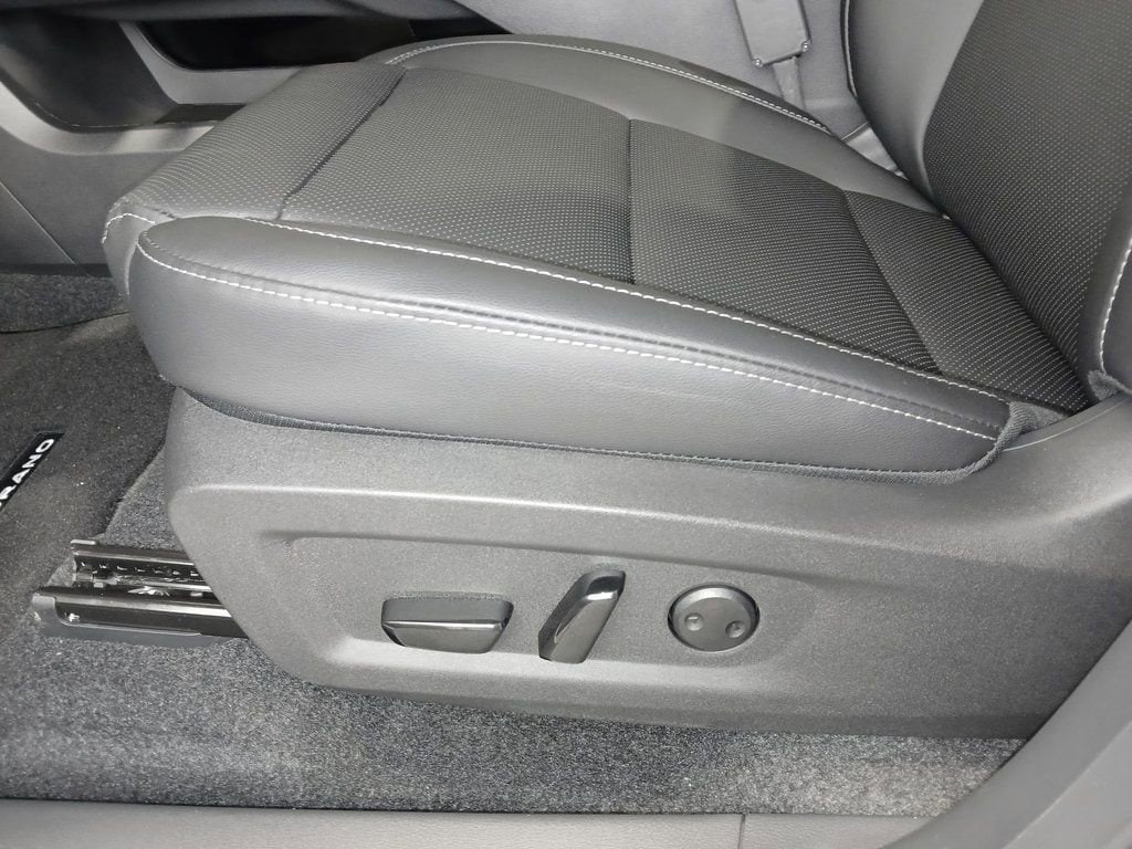 2026 Nissan Murano SL - Photo 17