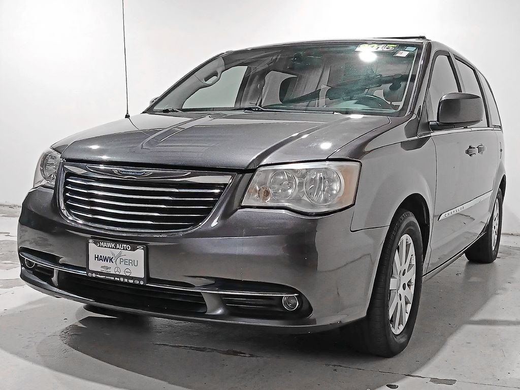 Used 2015 Chrysler Town & Country Touring Minivan/Van