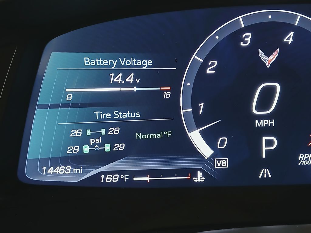 2020 Chevrolet Corvette 3LT - Photo 34