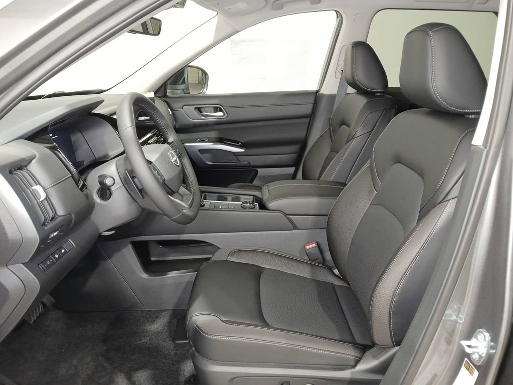 2026 Nissan Pathfinder SL - Photo 10