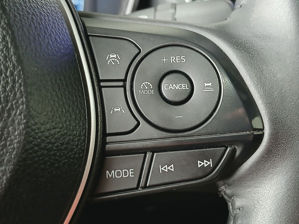 2026 Toyota Corolla XSE - Photo 29