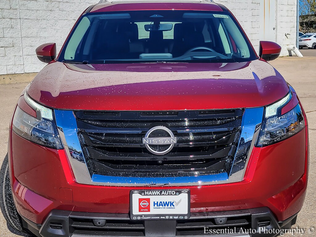 New 2025 Nissan Pathfinder Platinum Platinum 4WD