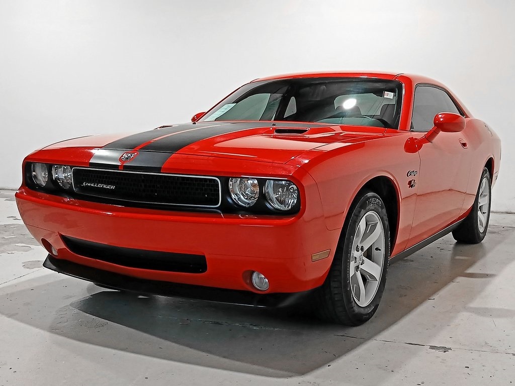 Used 2009 Dodge Challenger SE Coupe