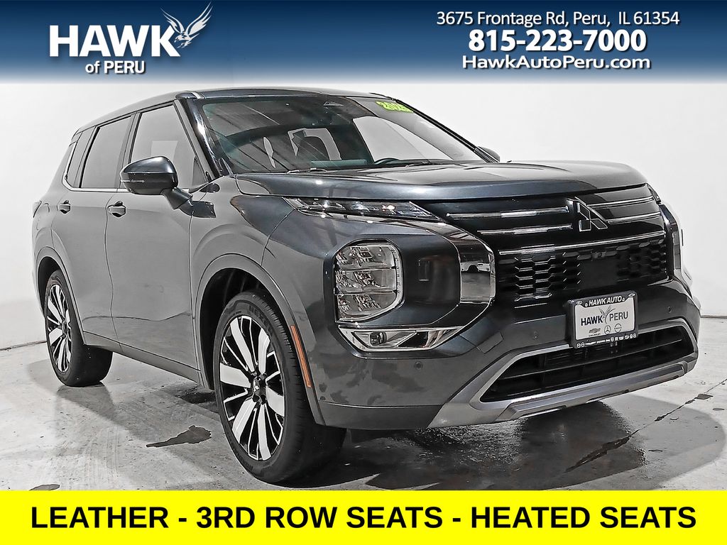 2025 Mitsubishi Outlander SE S-AWC's photo