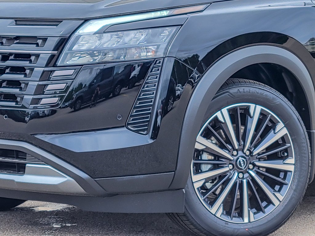 New 2026 Nissan Pathfinder Platinum Platinum 4WD