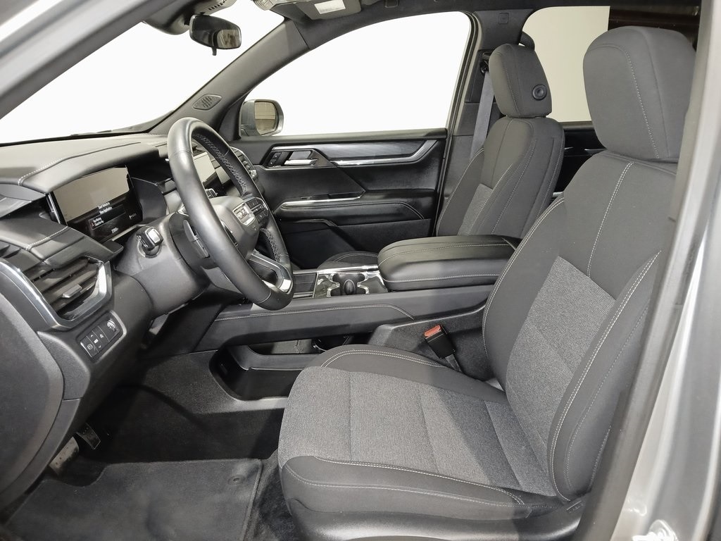 2025 GMC ACADIA - Image 10