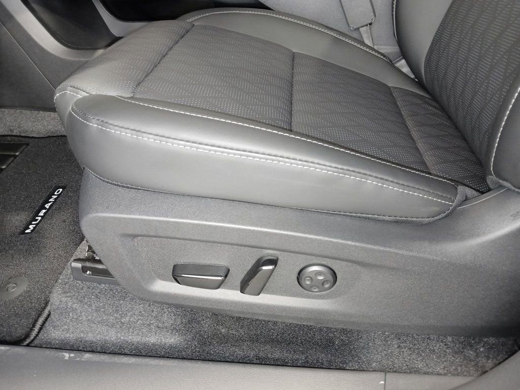 2026 Nissan Murano Platinum - Photo 17