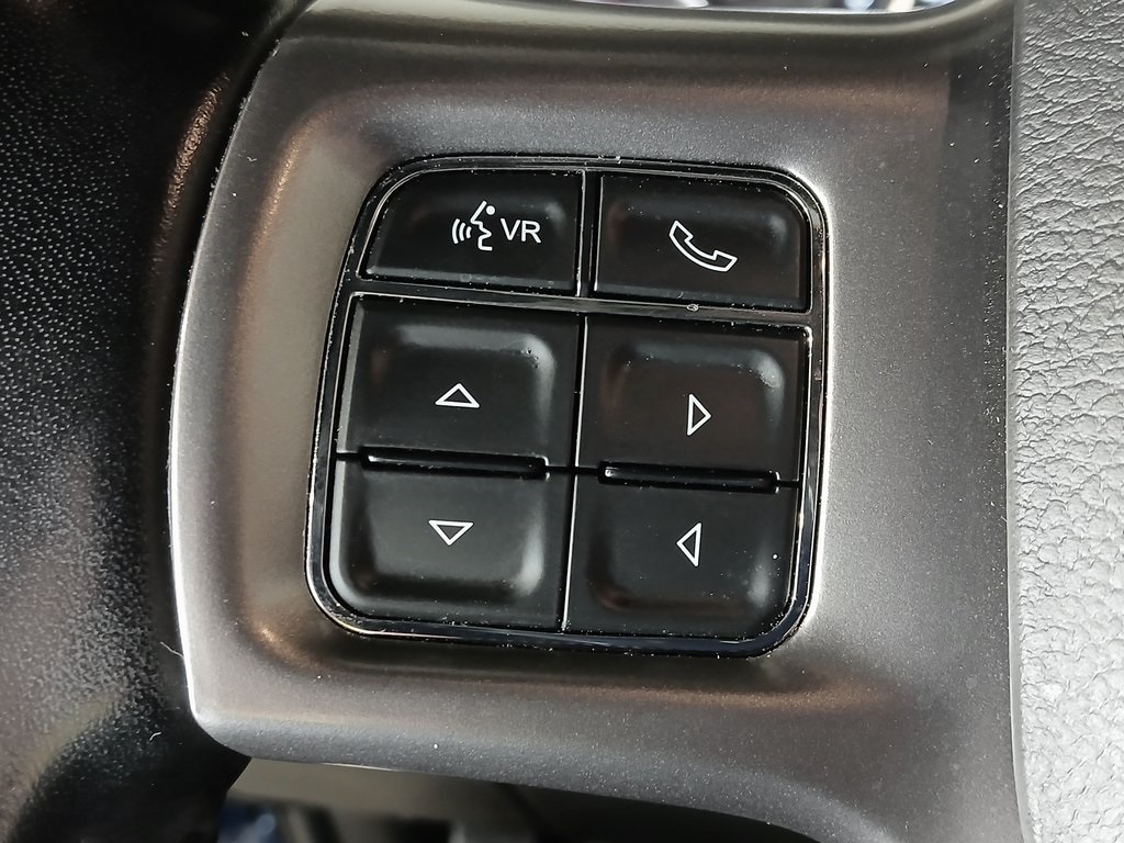 2023 RAM 1500 - Image 27