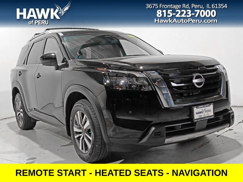 Used 2025 Nissan Pathfinder SL SUV