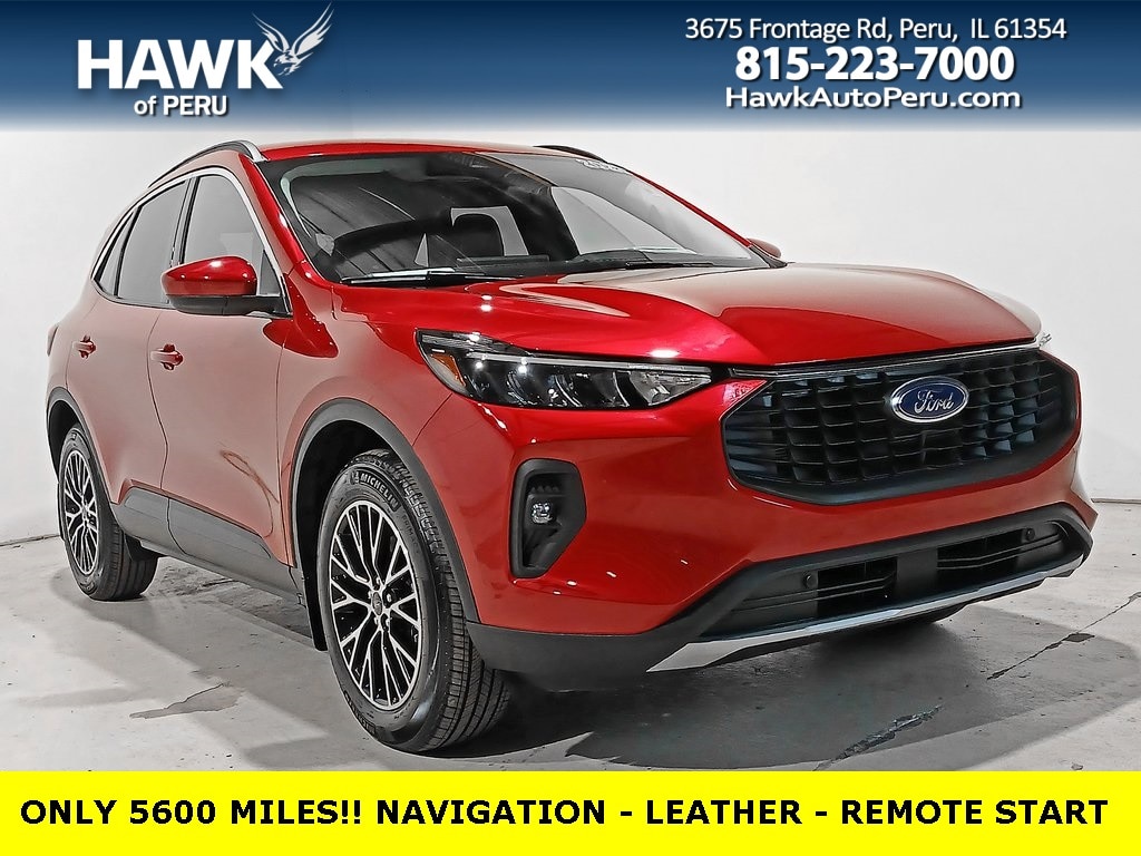 2023 Ford Escape PHEV's photo