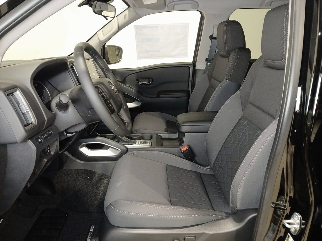 2026 Nissan Frontier SV - Photo 9