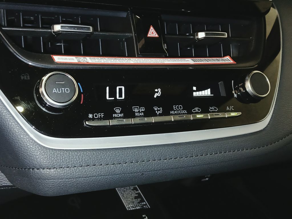 2026 Toyota Corolla XSE - Photo 21